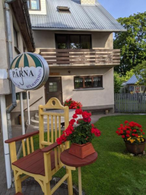 Pärna Guesthouse & Apartments in Kuressaare